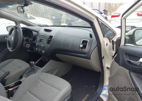 2015 Kia Forte Lx z USA, uszkodzony, nr VIN KNAFK4A61F6295102